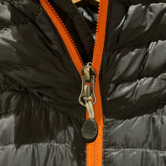 LL Bean Jacket Mens Down Puffer Ultralight 850 Down Black Stowaway. - Picture 3 of 8